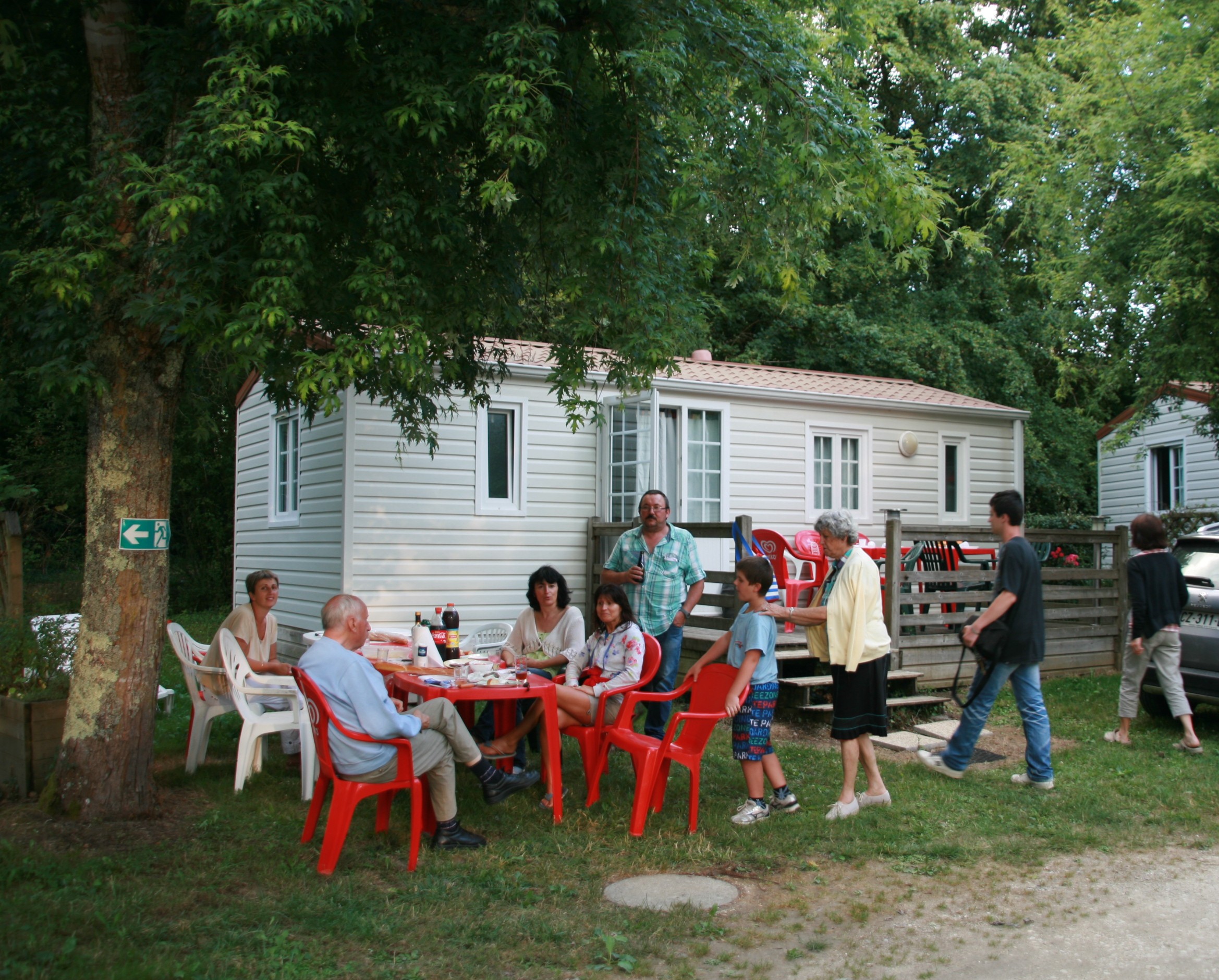 Apéro entre voisins Camping de Neguenou